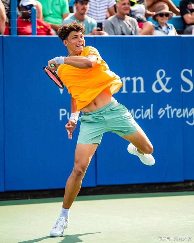 更源于他不 更源于他不