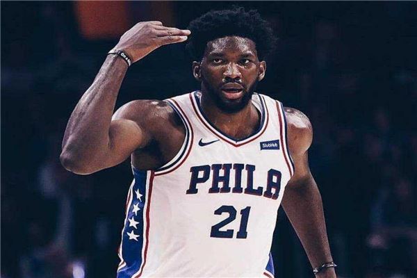 810场=448场？曼联后弗格森时代输球数将超传奇主帅 德比战成关键节点