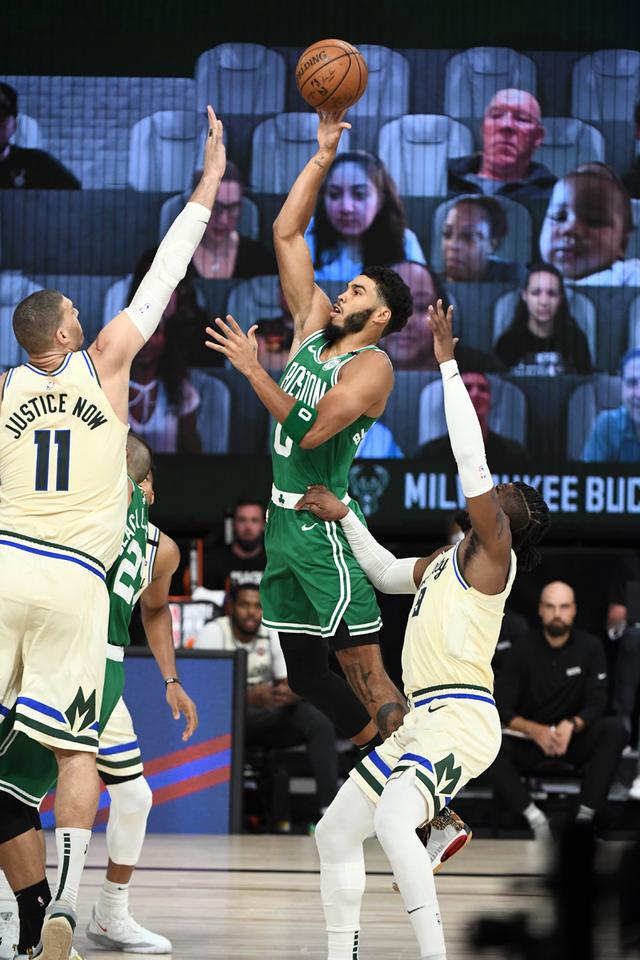 要食物的依 要食物的依