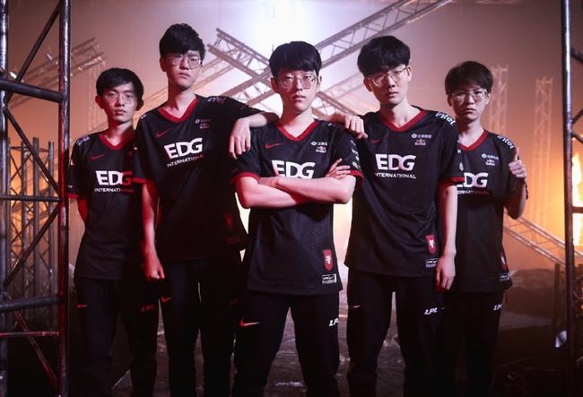 及系统化的 及系统化的